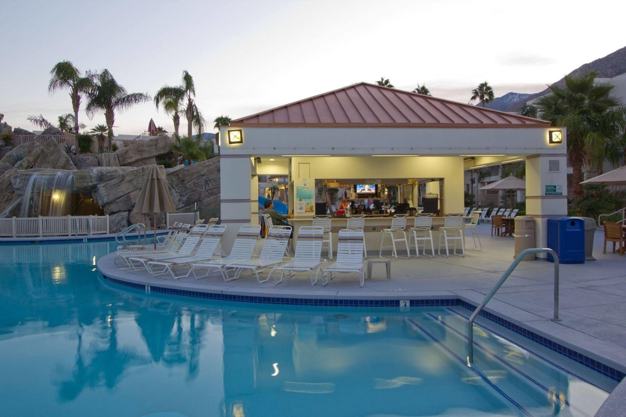 פאלם ספרינגס Palm Canyon Resort מראה חיצוני תמונה